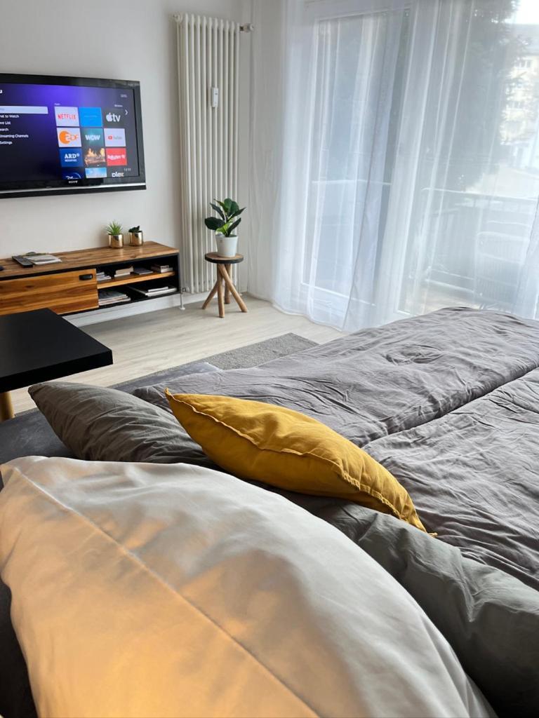 Living At Saarpartments -Adultsonly- 2 Bedrooms, Kitchen- Business & Holiday Apartments For Long- And Short Term Stay, 3 Min To Train-Station, Secure E-Bike Parking! Saarbrücken Dış mekan fotoğraf